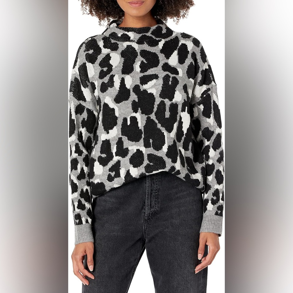BCBGMaxAzria Black and Gray Leopard Print Mock Neck Sweater